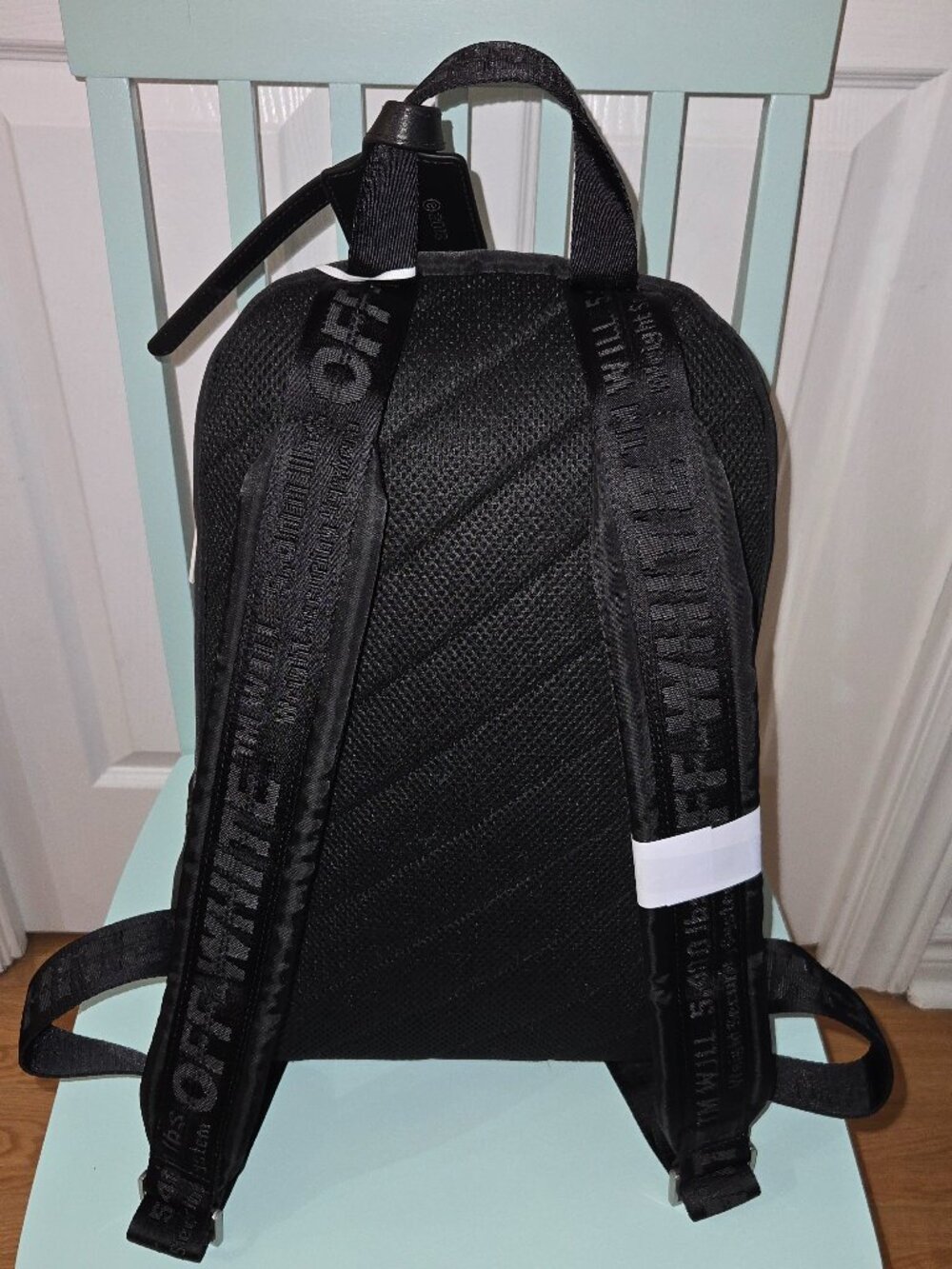 Off-White Classic Dome Logo Backpack - Picture 6 of 10
